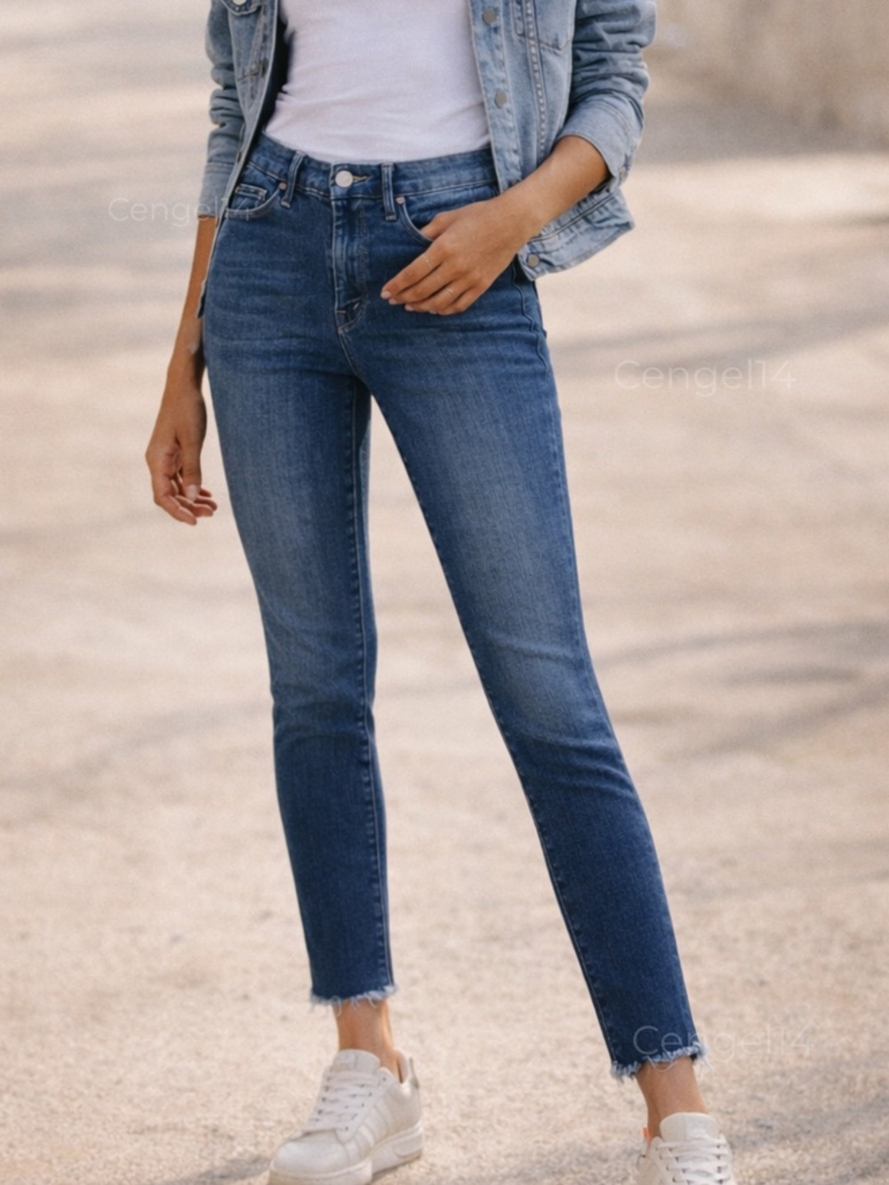 MOTHER Looker Skinny Ankle Fray Jeans Home Movies Wash Size 25